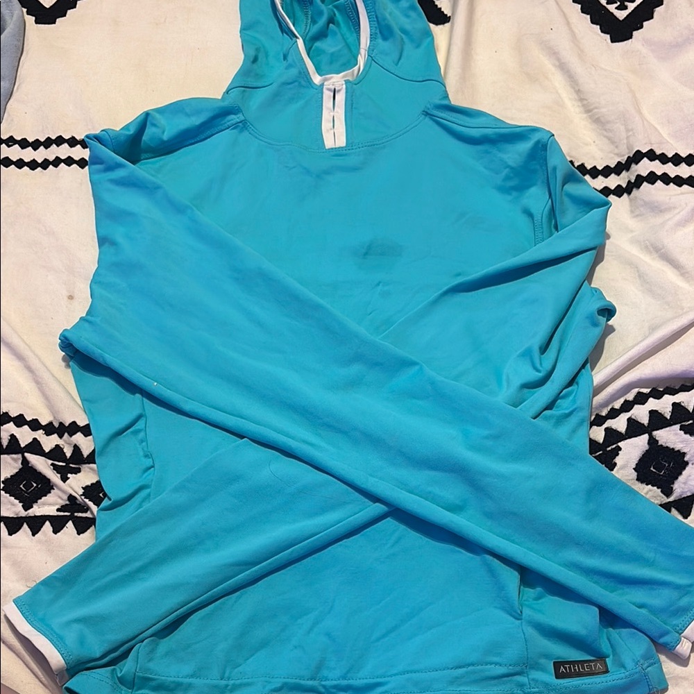 Athleta Turquoise Long Sleeve Pullover